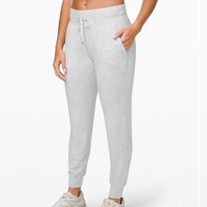 Lululemon Warm Down Jogger *Soft Touch